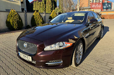 Седан Jaguar XJ 2013 в Хмельницком