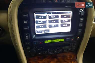 Седан Jaguar XJ 2005 в  фото 14 Седан Jaguar XJ 2005 в