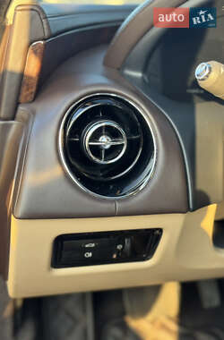 Седан Jaguar XJ 2014 в 