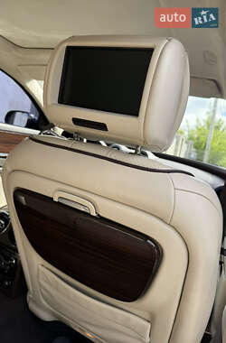 Седан Jaguar XJ 2013 в 