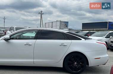 Седан Jaguar XJ 2017 в 