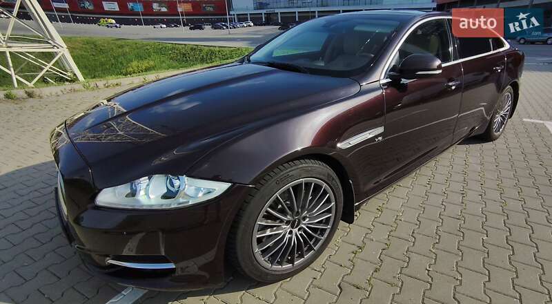 Седан Jaguar XJ 2013 в Киеве фото 5 Седан Jaguar XJ 2013 в Киеве