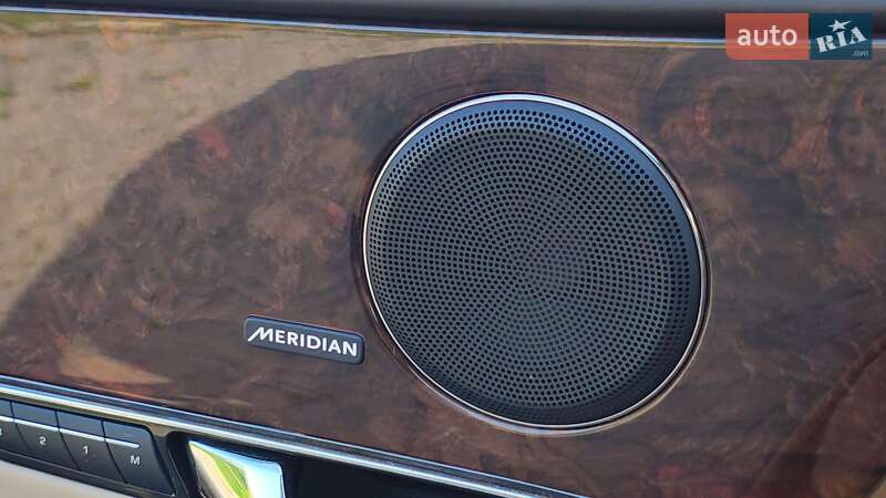 Седан Jaguar XJ 2013 в Киеве фото 42 Седан Jaguar XJ 2013 в Киеве