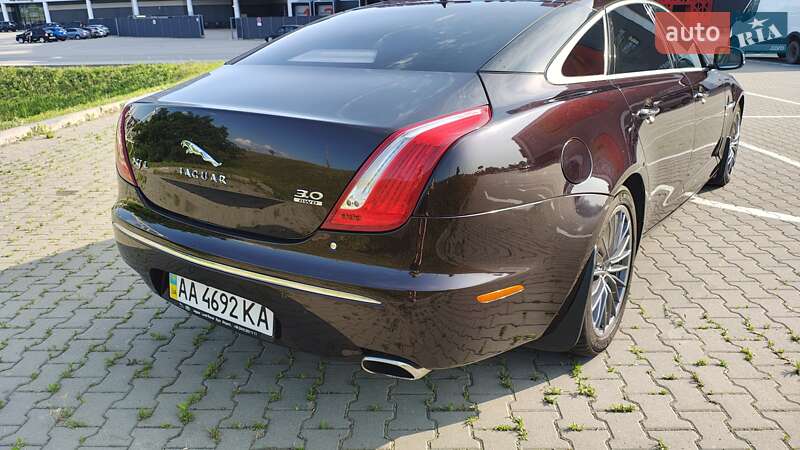 Седан Jaguar XJ 2013 в Киеве фото 14 Седан Jaguar XJ 2013 в Киеве