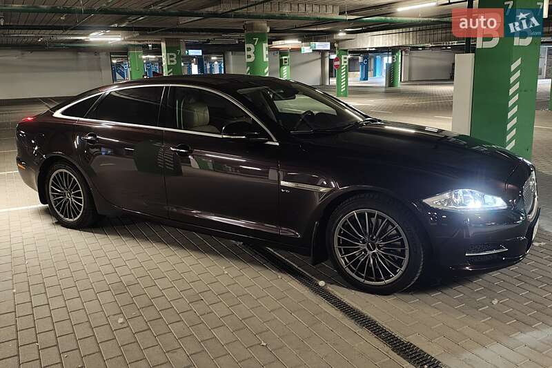 Седан Jaguar XJ 2013 в Киеве фото 6 Седан Jaguar XJ 2013 в Киеве