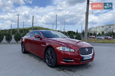 Седан Jaguar XJ 2013 в 