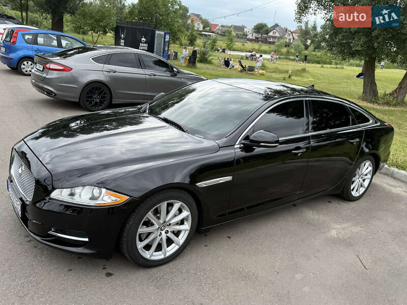 Седан Jaguar XJ 2014 в Борисполе