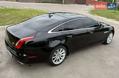 Седан Jaguar XJ 2014 в Борисполі