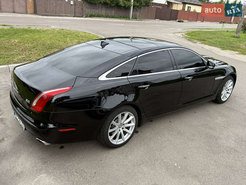 Седан Jaguar XJ 2014 в Борисполе