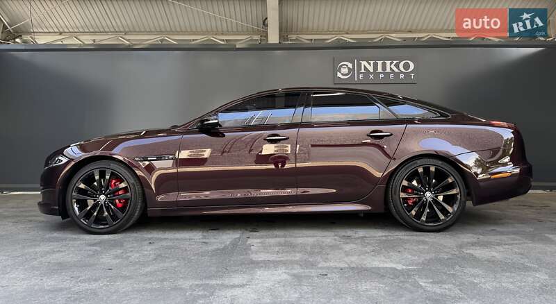 Седан Jaguar XJ 2016 в Киеве