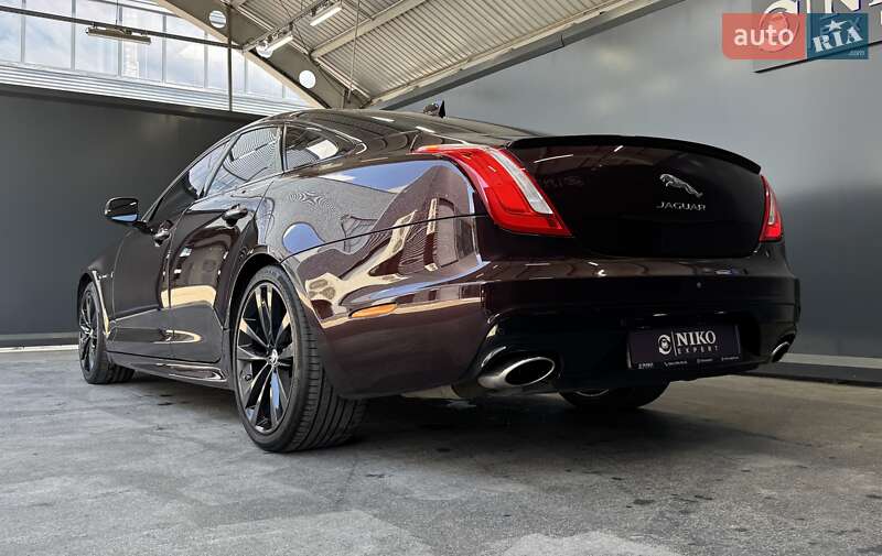 Седан Jaguar XJ 2016 в Киеве
