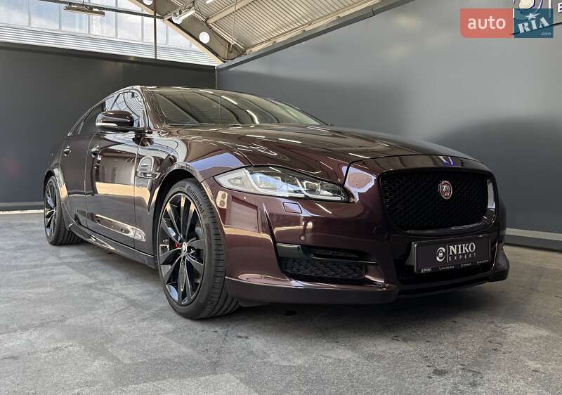 Седан Jaguar XJ 2016 в Киеве