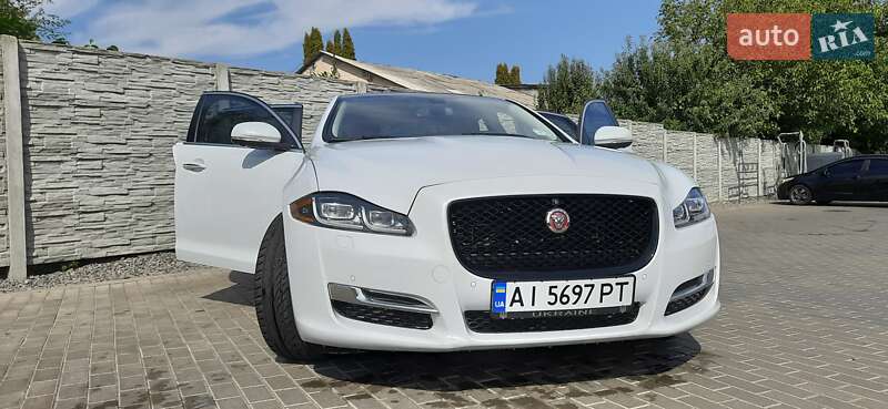 Jaguar XJ 2015