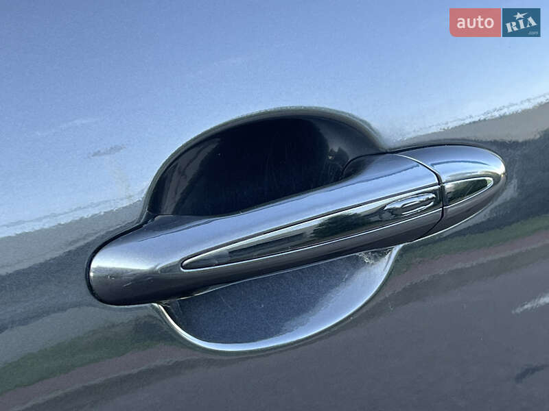 Седан Jaguar XJ 2013 в Києві