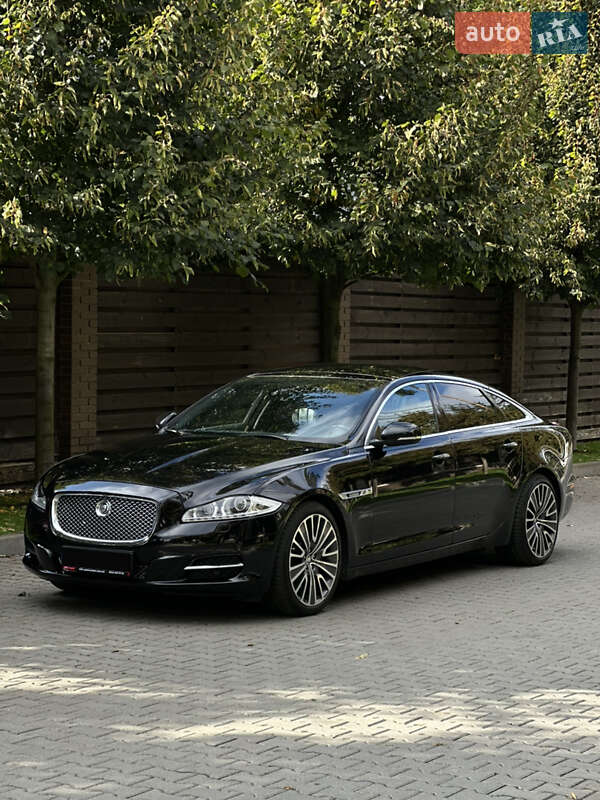 Седан Jaguar XJ 2013 в Києві