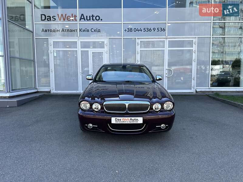 Седан Jaguar XJ 2008 в Киеве