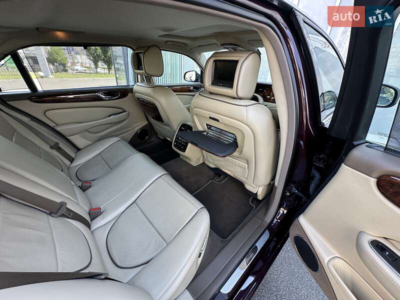 Седан Jaguar XJ 2008 в Киеве