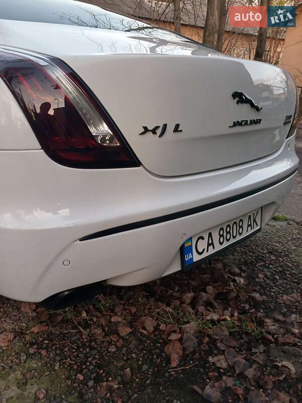 Седан Jaguar XJ 2013 в Черкассах