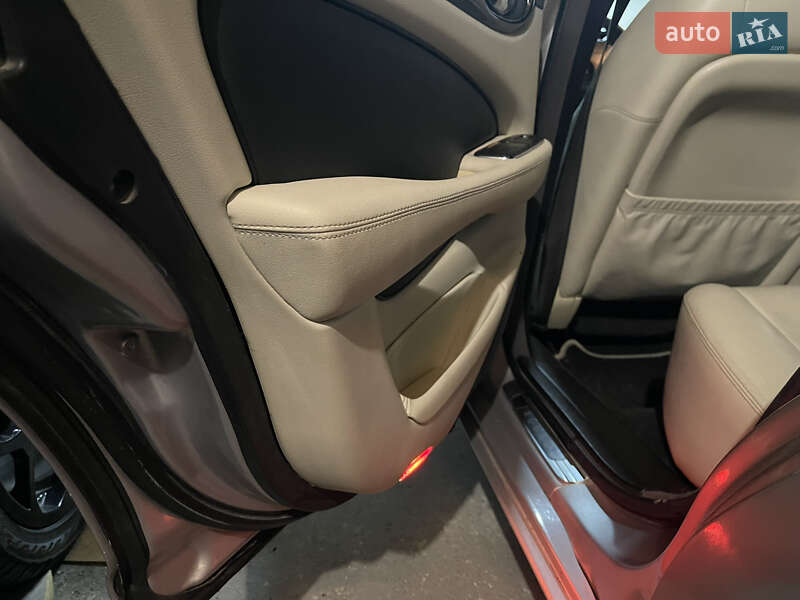 Седан Jaguar XJ 2003 в Ивано-Франковске