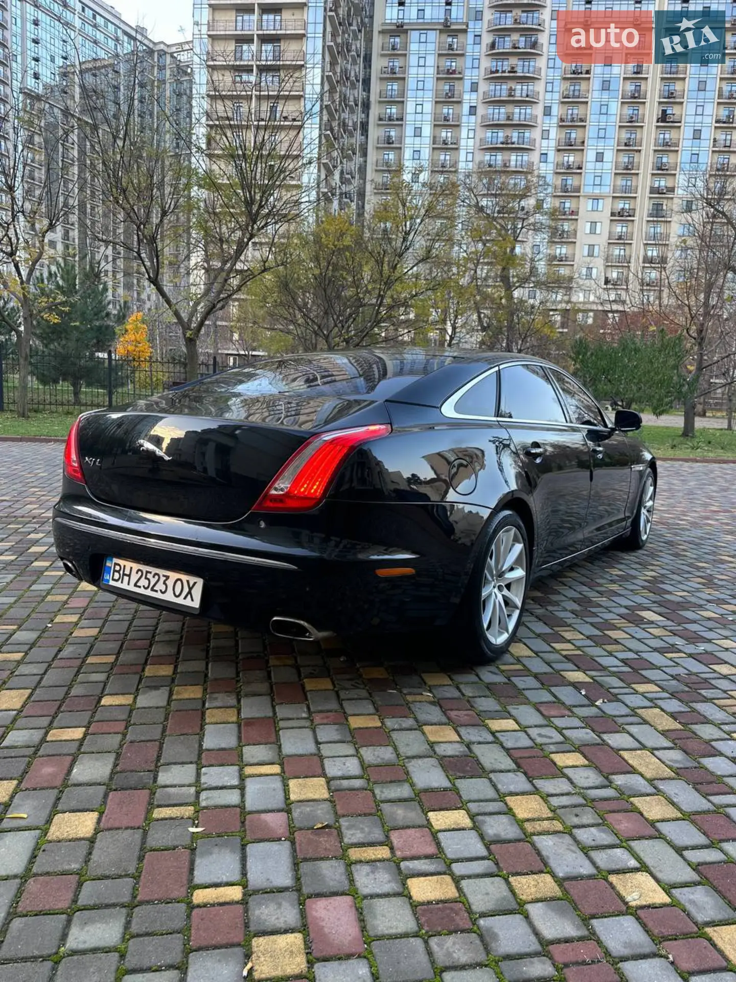 2012 Jaguar XJ - мініатюра 12
