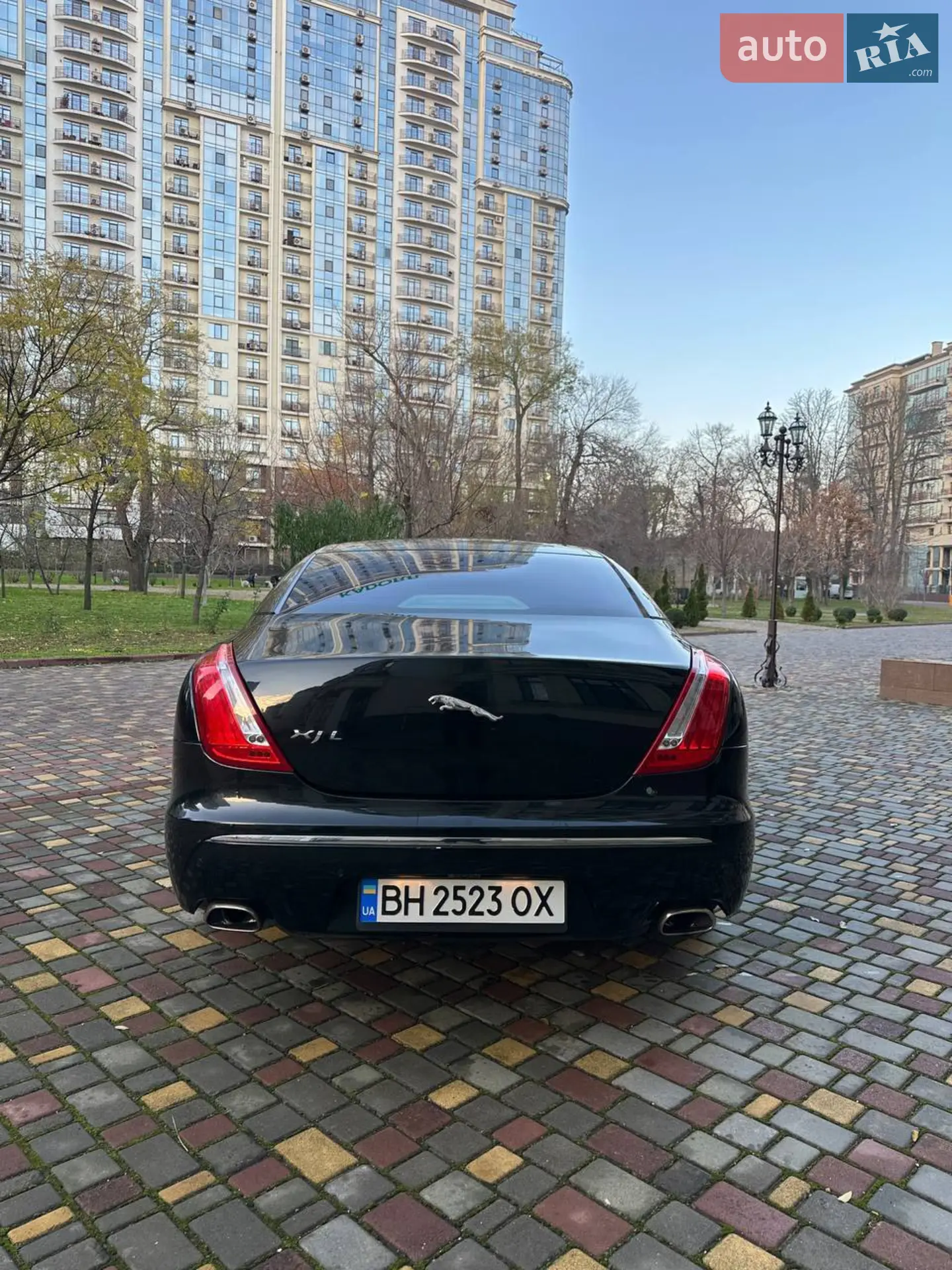 2012 Jaguar XJ - мініатюра 13