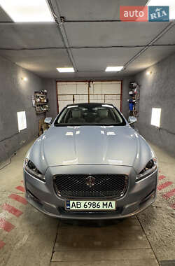 Седан Jaguar XJ 2014 в Шаргороде