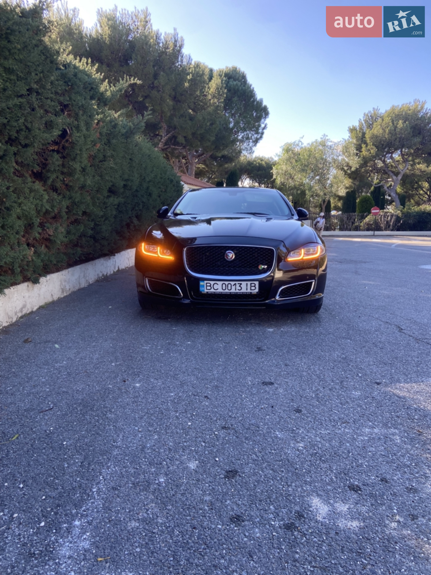 2016 Jaguar XJ - мініатюра 49