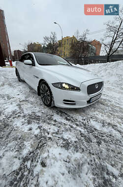 Седан Jaguar XJ 2013 в Славянске