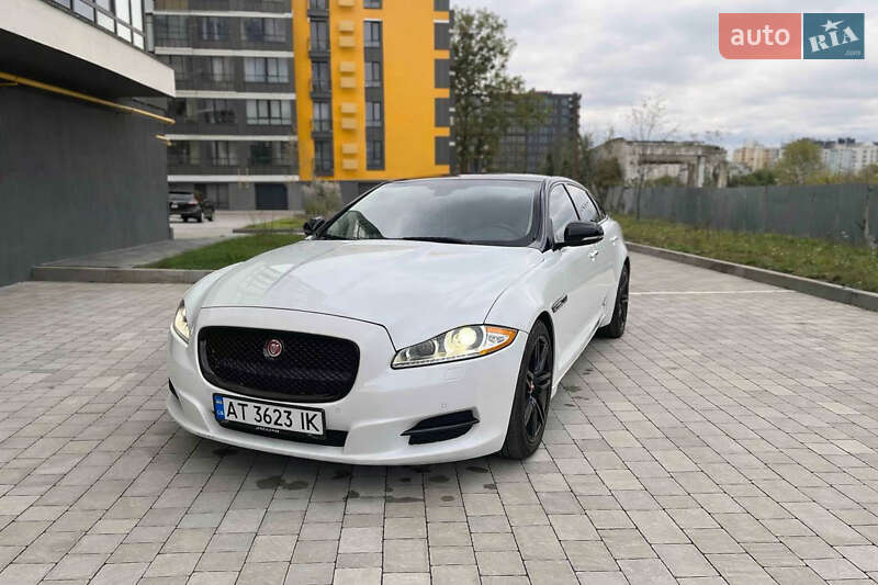 Седан Jaguar XJ 2014 в Яремче