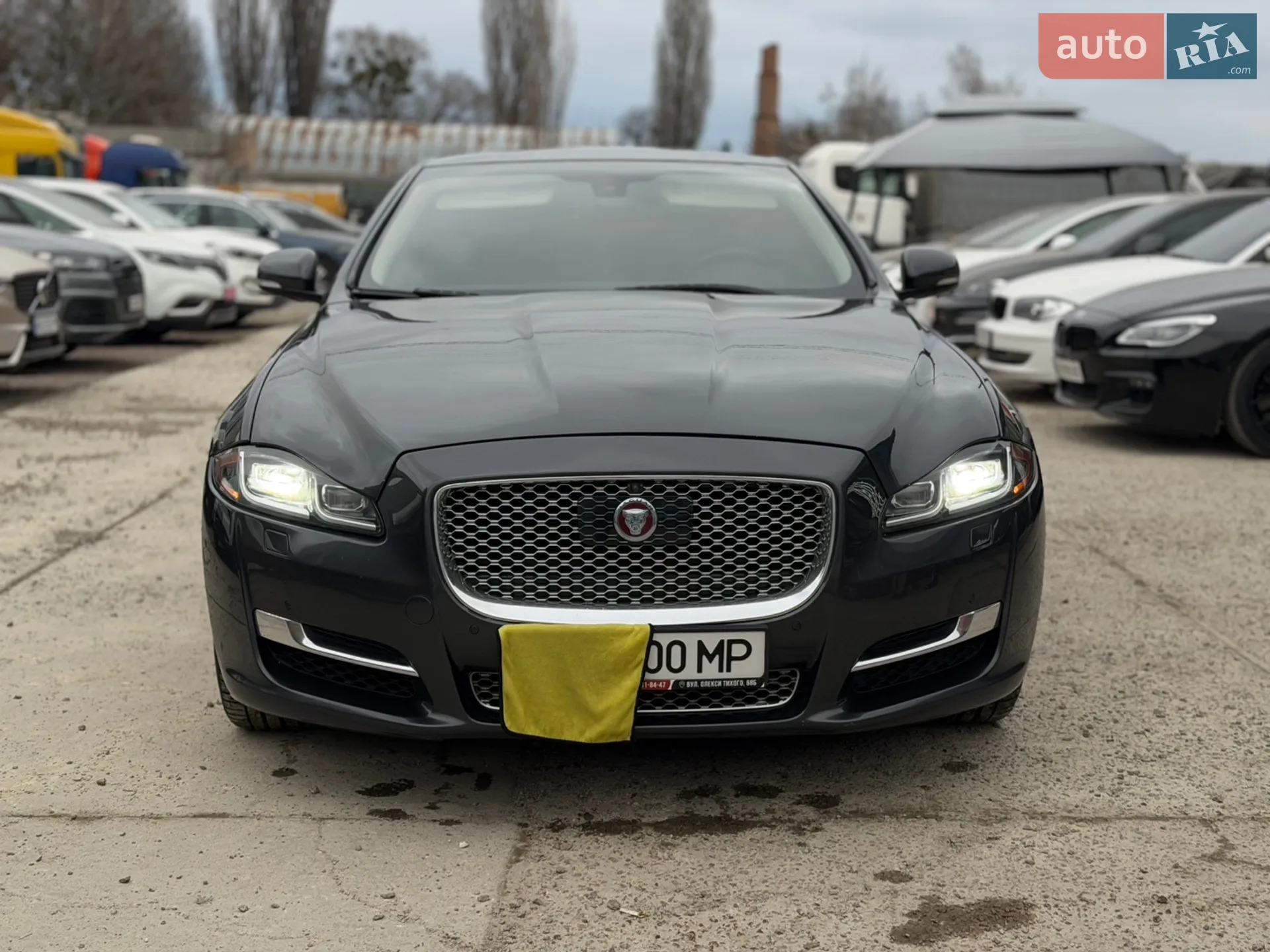 2016 Jaguar XJ - мініатюра 5