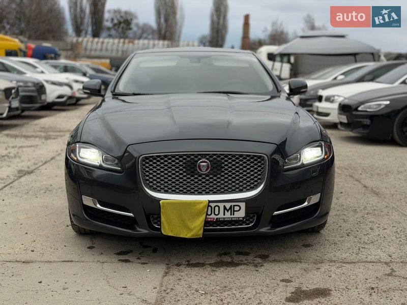 Седан Jaguar XJ 2016 в Житомире