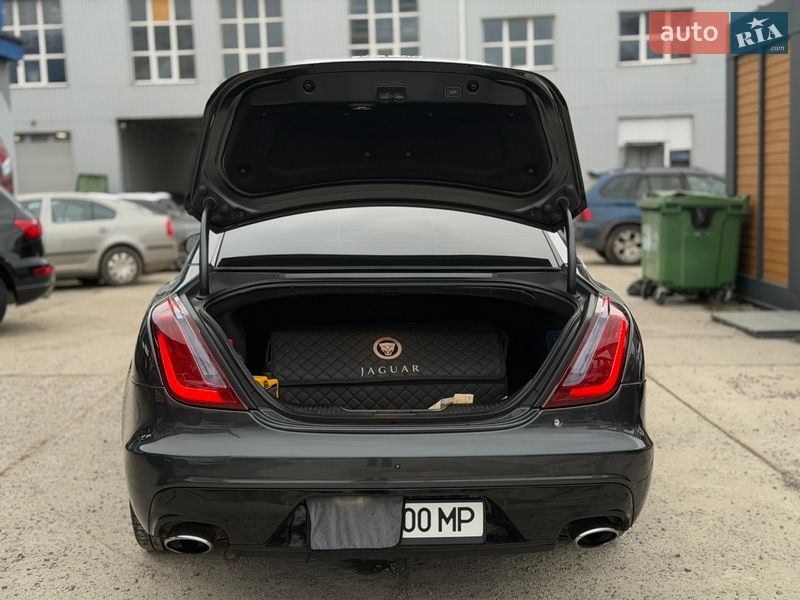 Седан Jaguar XJ 2016 в Житомире