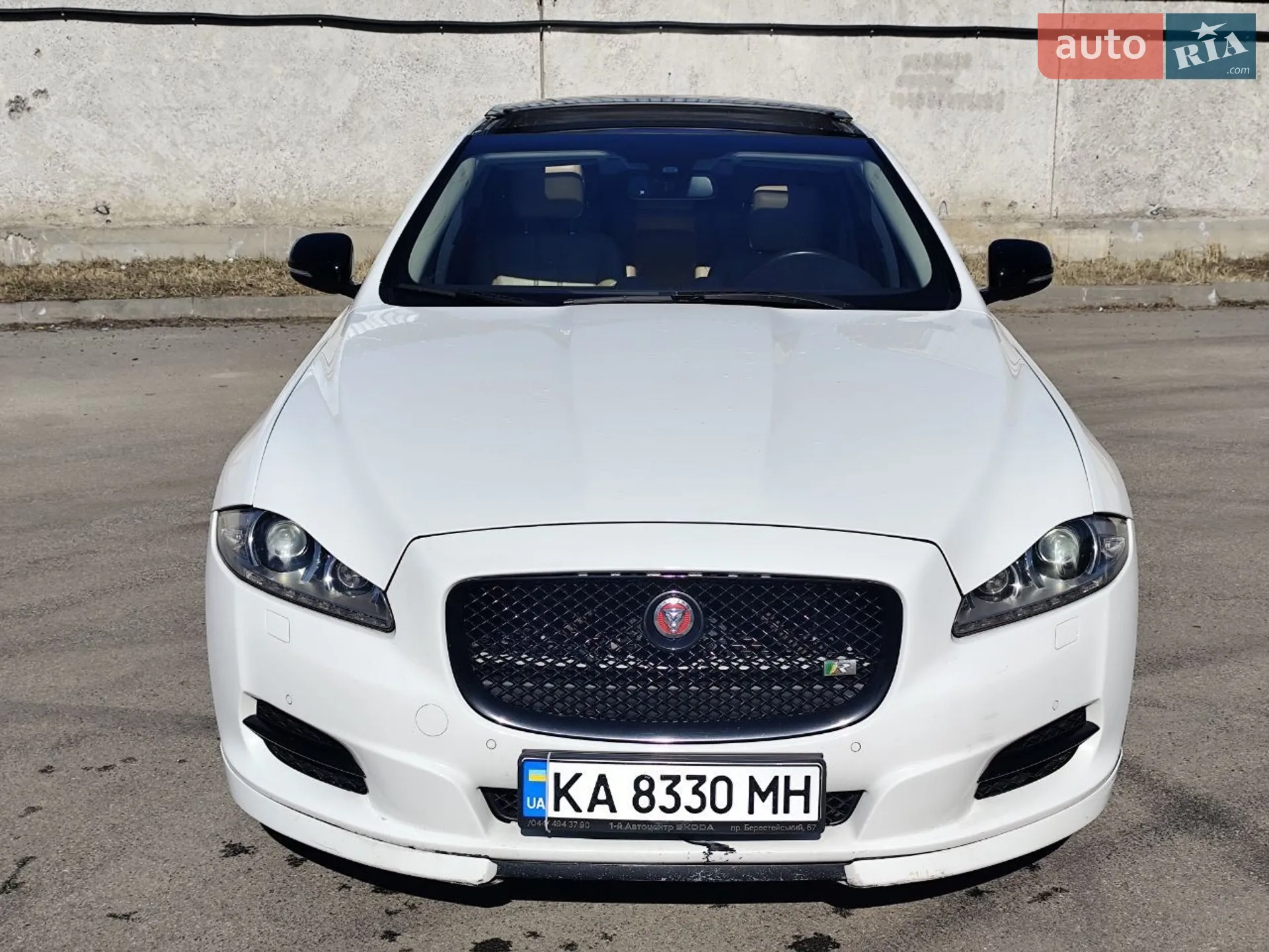 2013 Jaguar XJ - мініатюра 2