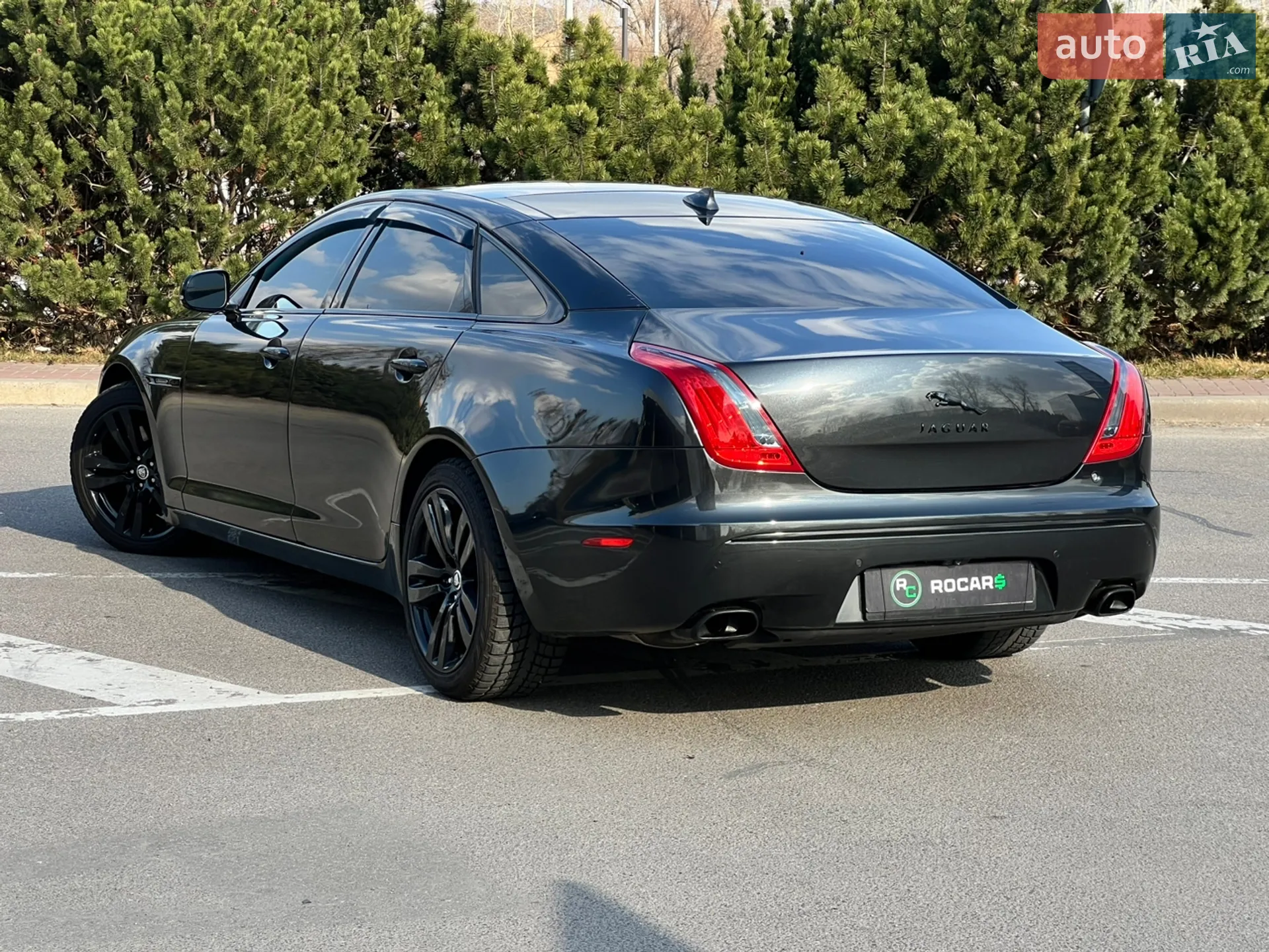 2013 Jaguar XJ - мініатюра 16