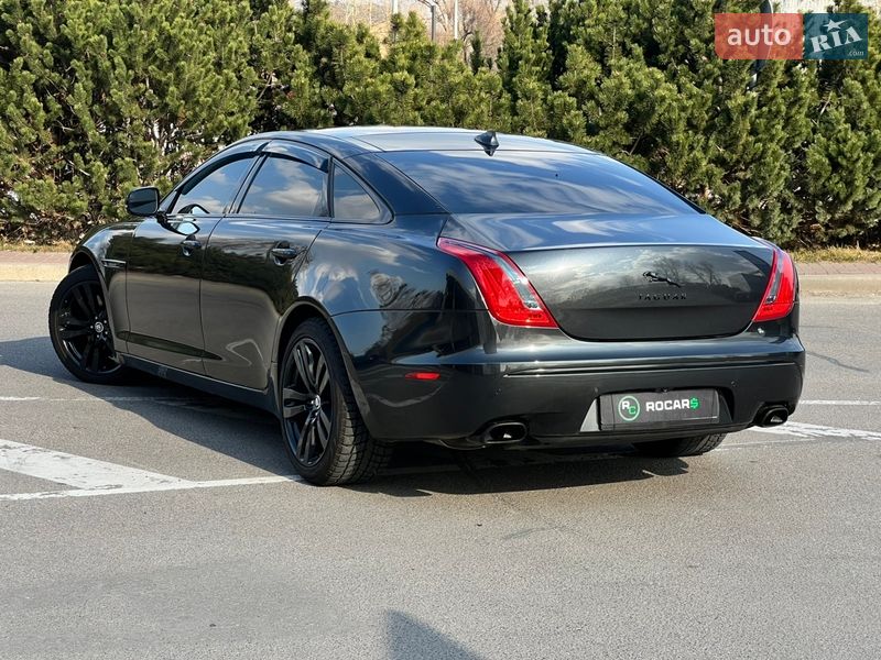 Седан Jaguar XJ 2013 в Києві