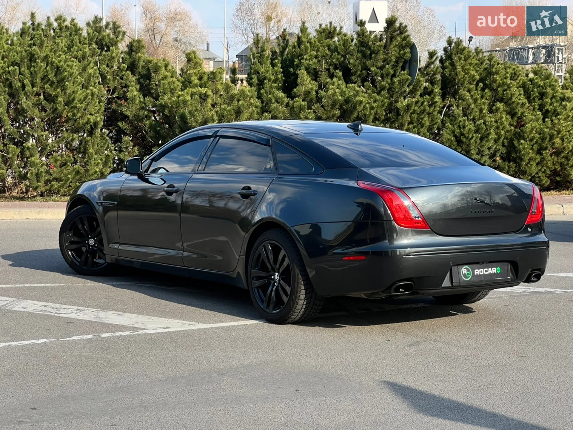 2013 Jaguar XJ - мініатюра 18