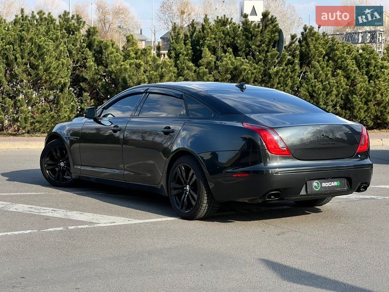 Седан Jaguar XJ 2013 в Києві