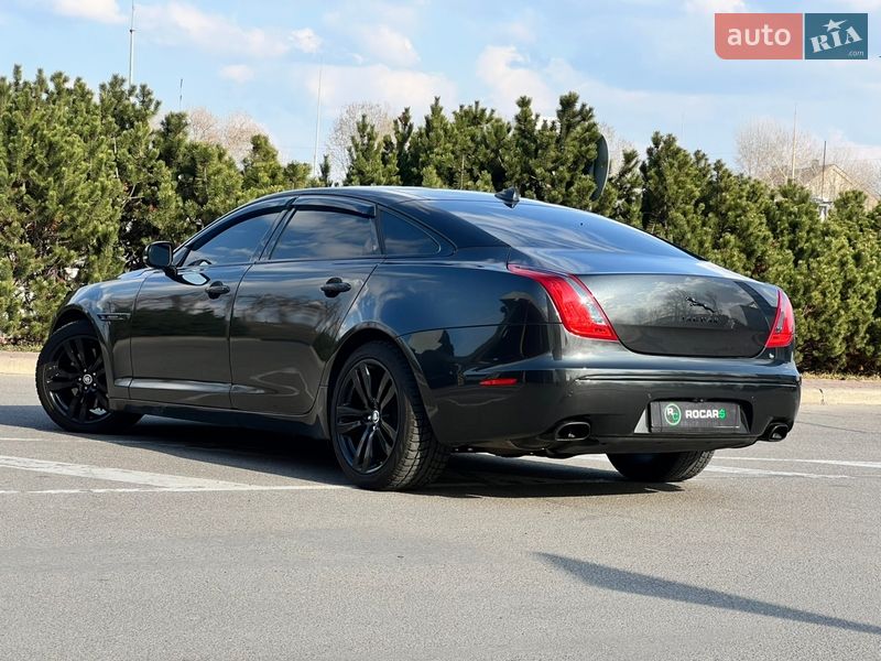 Седан Jaguar XJ 2013 в Києві