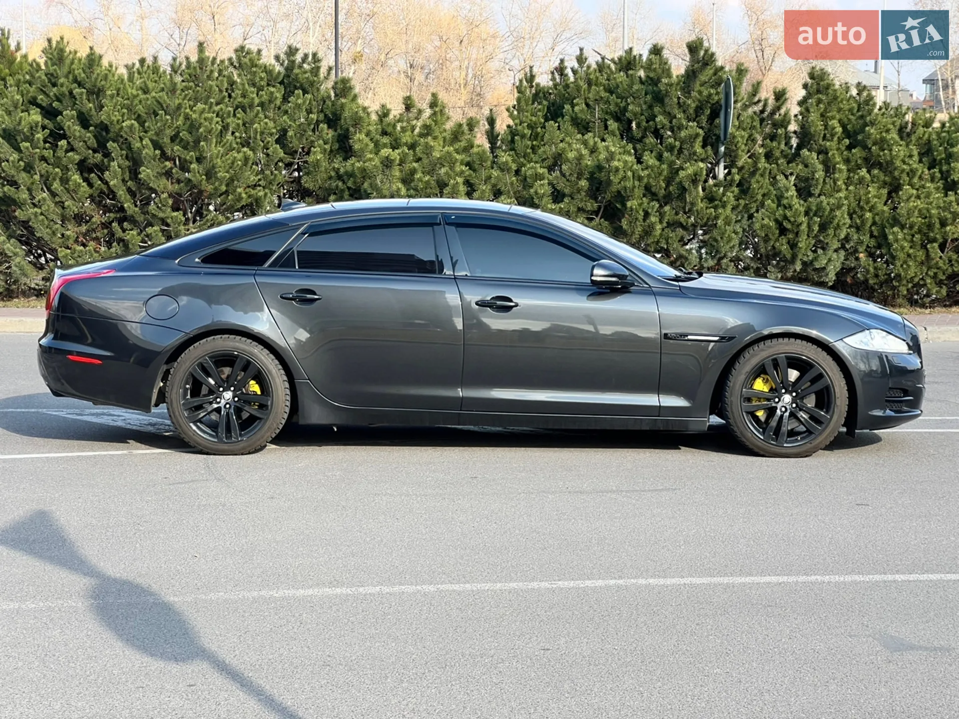 2013 Jaguar XJ - мініатюра 24