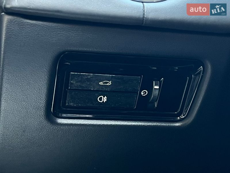 Седан Jaguar XJ 2013 в Києві