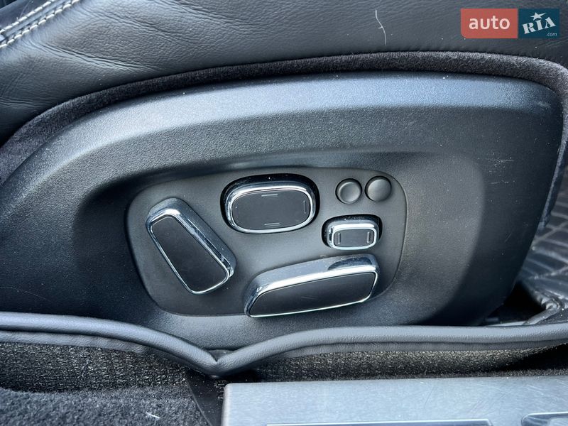 Седан Jaguar XJ 2013 в Києві