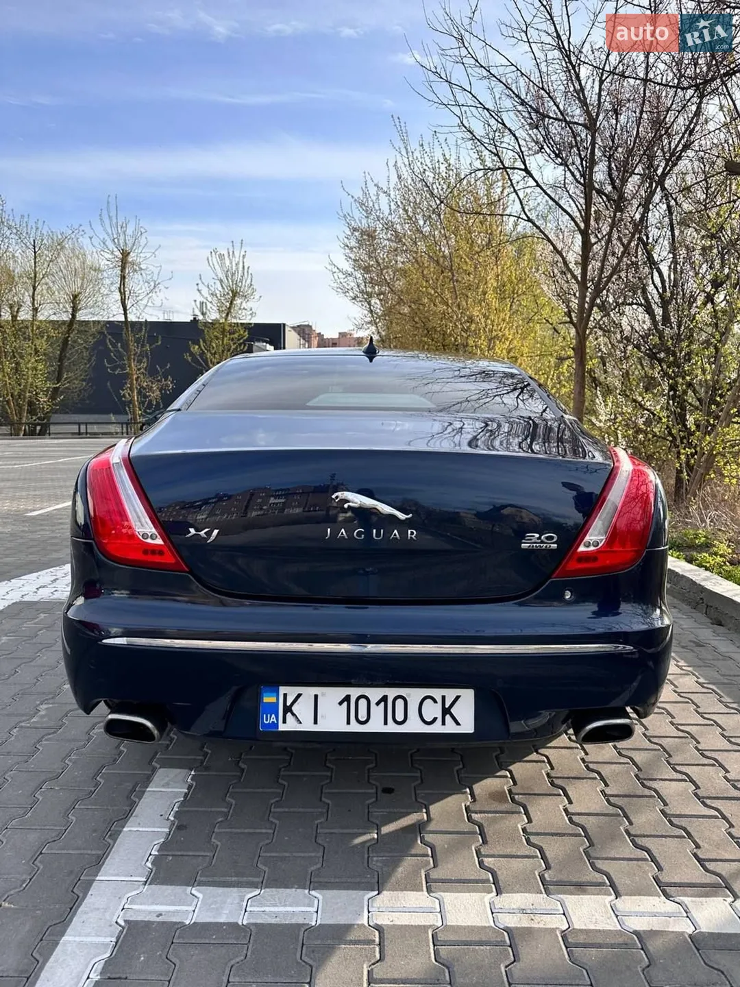 2013 Jaguar XJ - мініатюра 2