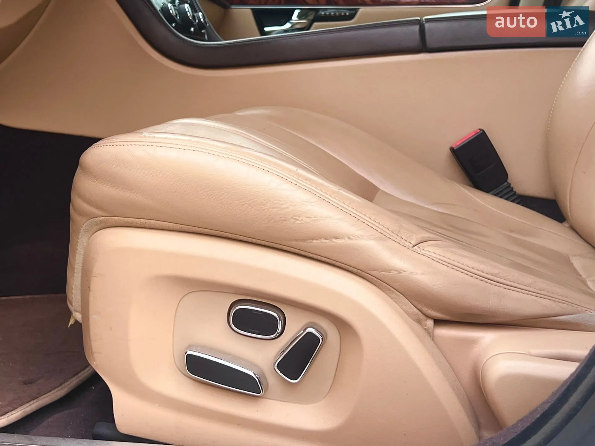 2012 Jaguar XJ - мініатюра 16