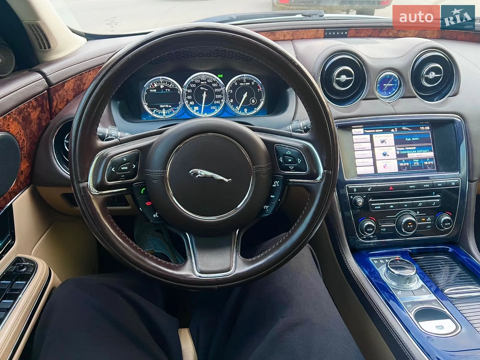 2012 Jaguar XJ - мініатюра 14