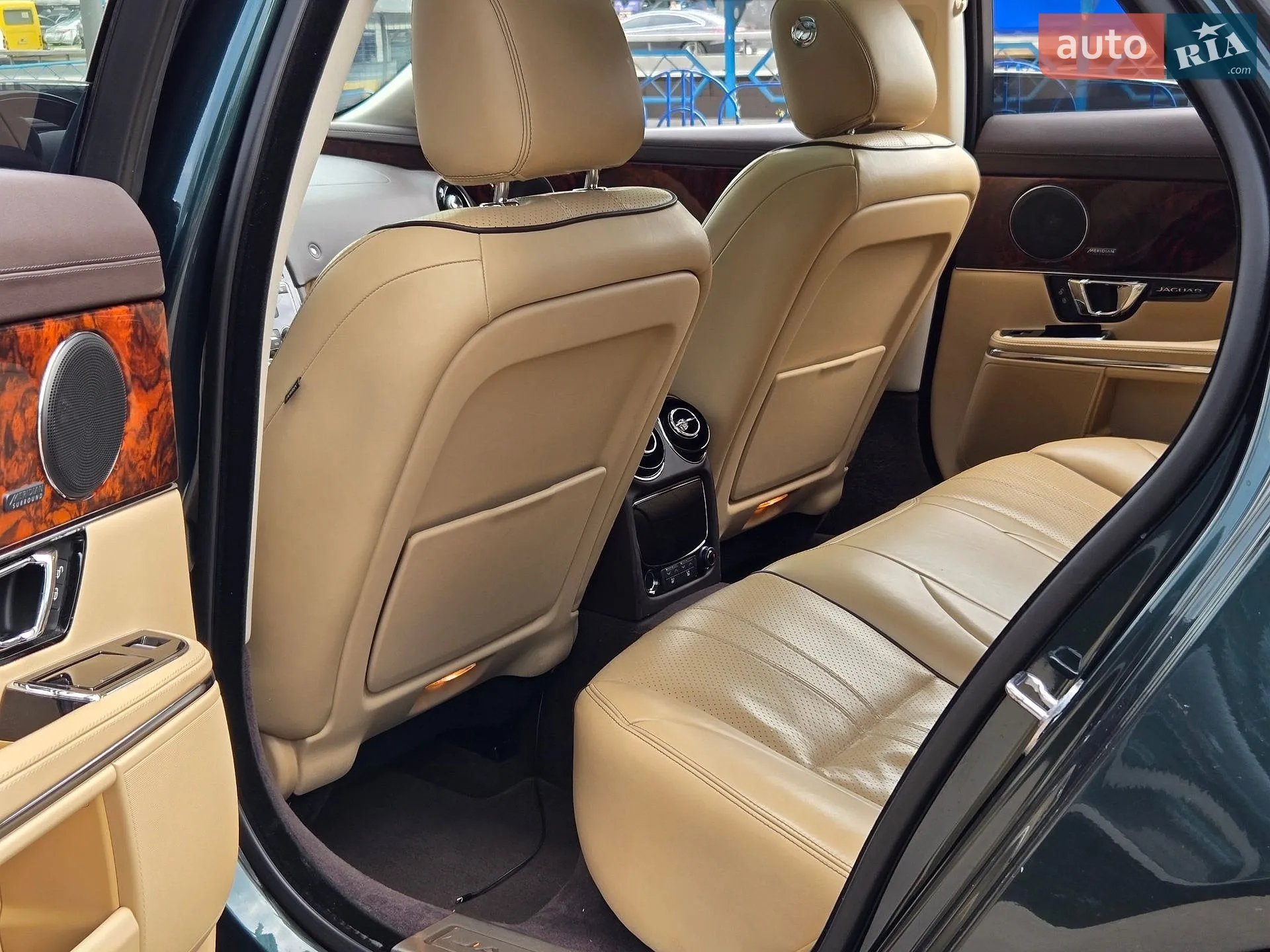 2016 Jaguar XJ - мініатюра 27
