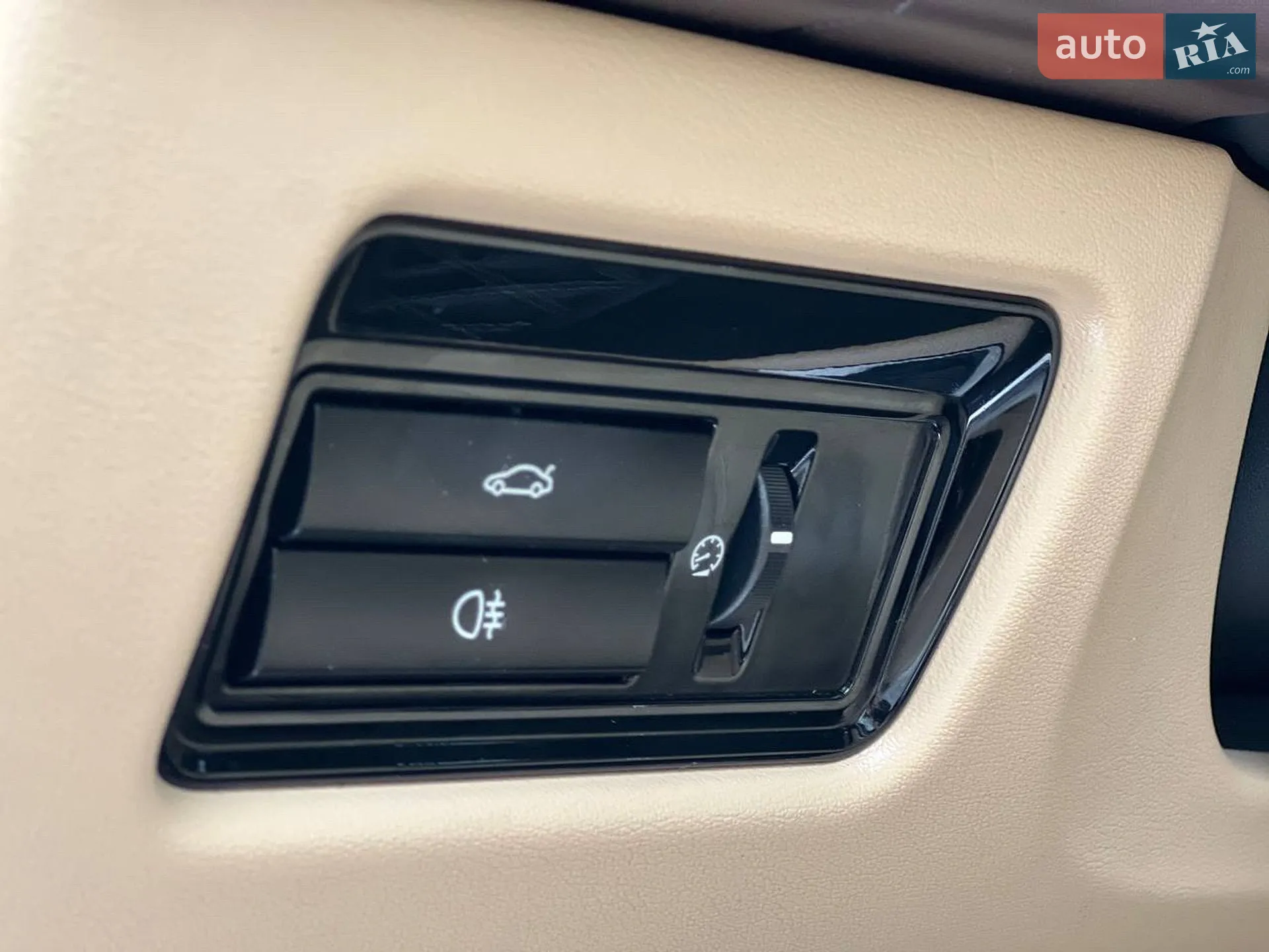 2014 Jaguar XJ - мініатюра 35