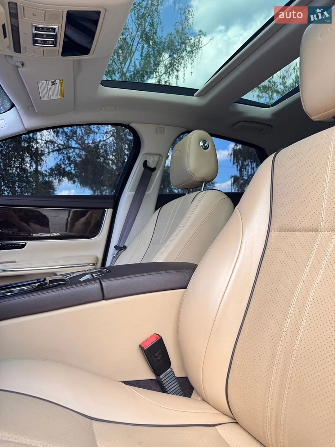 2017 Jaguar XJ - мініатюра 28