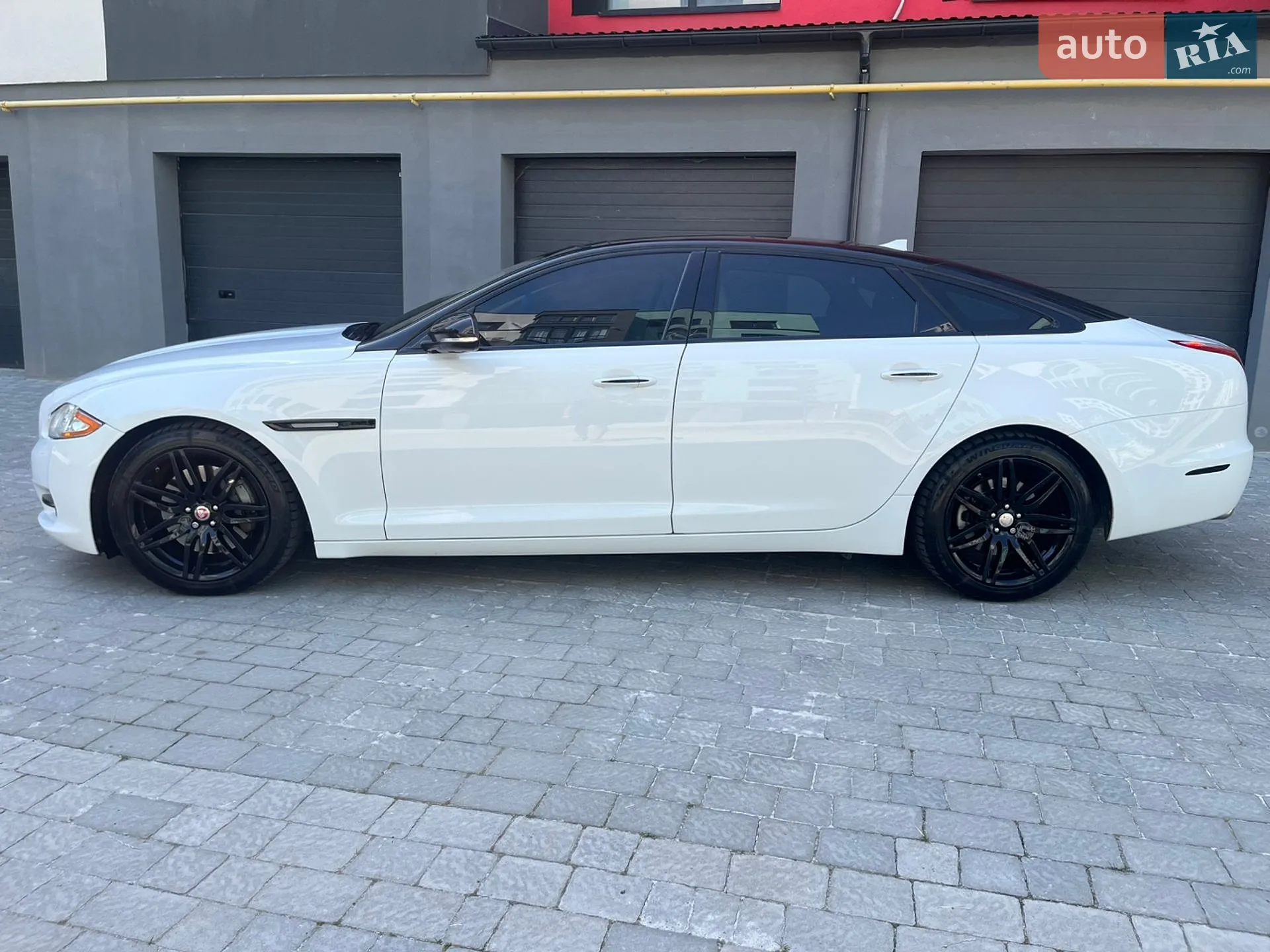 2014 Jaguar XJ - мініатюра 15
