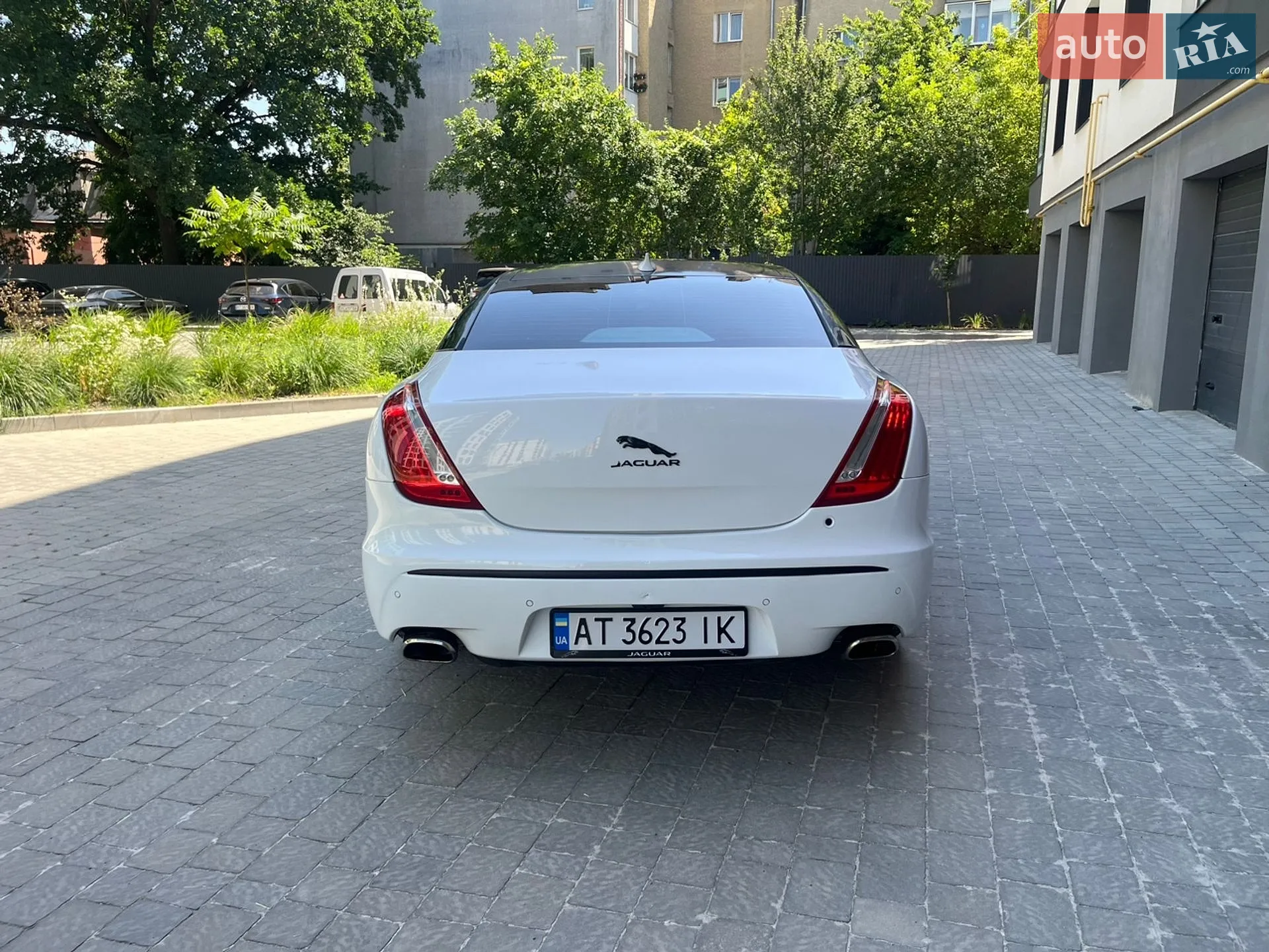 2014 Jaguar XJ - мініатюра 20