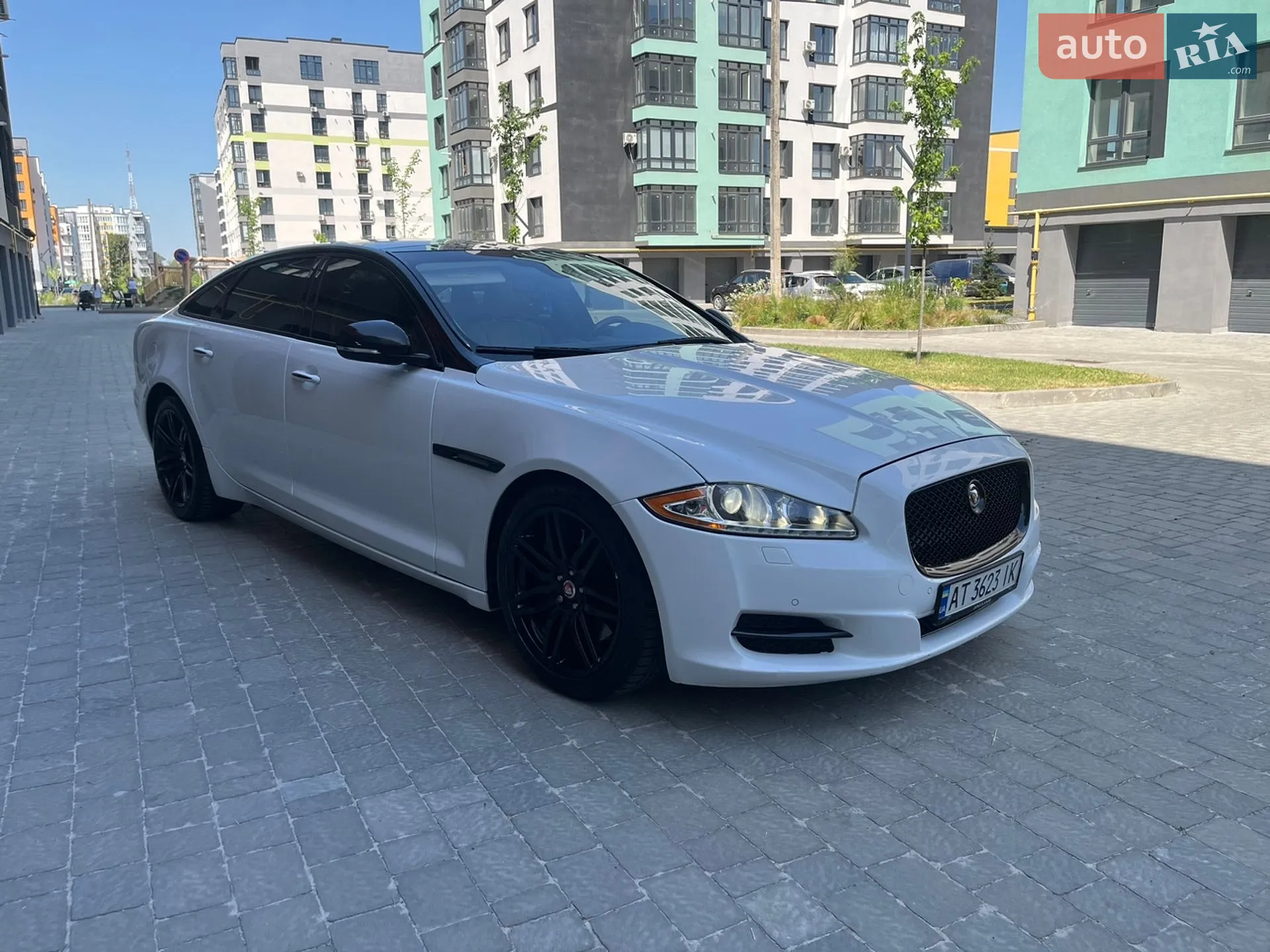 2014 Jaguar XJ - мініатюра 25